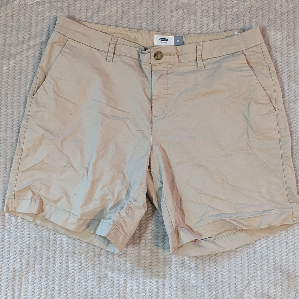 Khaki Shorts Old Navy Size 12